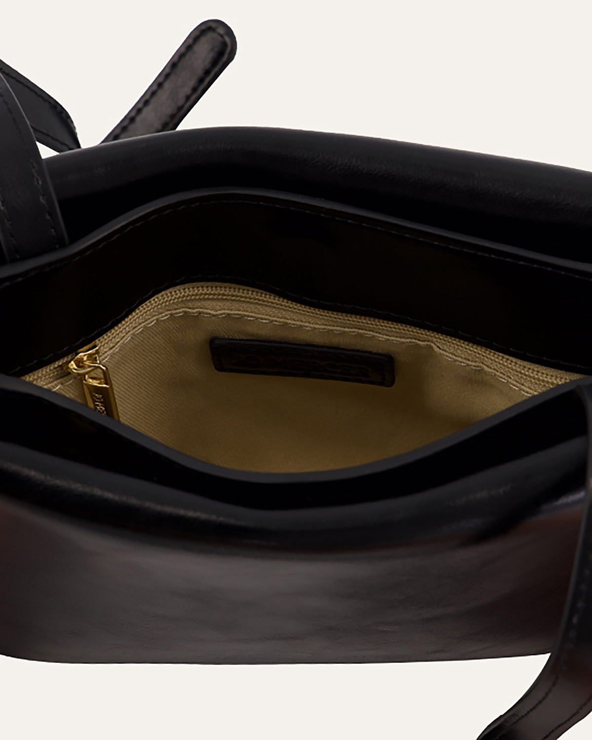 AMBER CROSSBODY BAG BLACK LEATHER