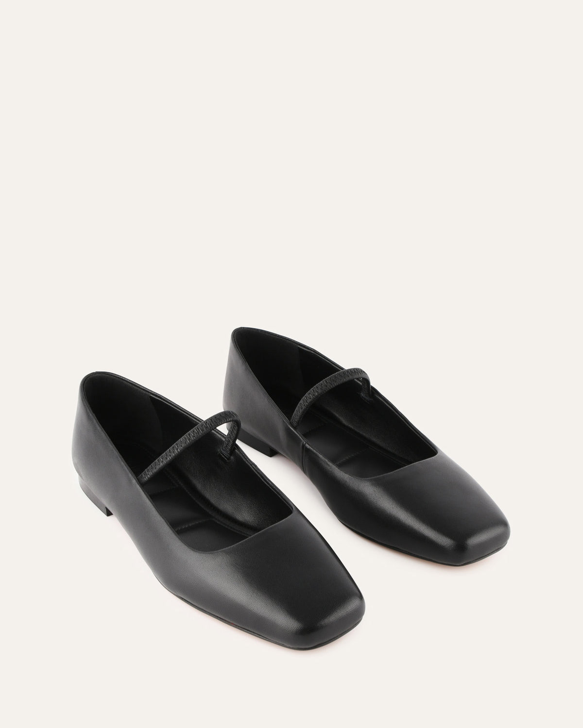 AVERY CASUAL FLATS BLACK LEATHER