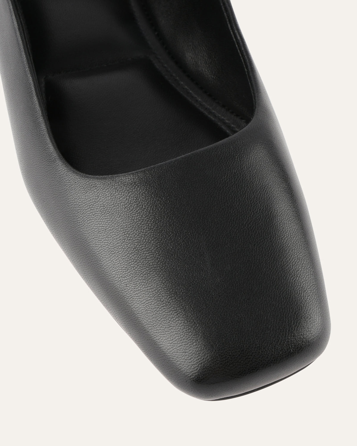 AVERY CASUAL FLATS BLACK LEATHER