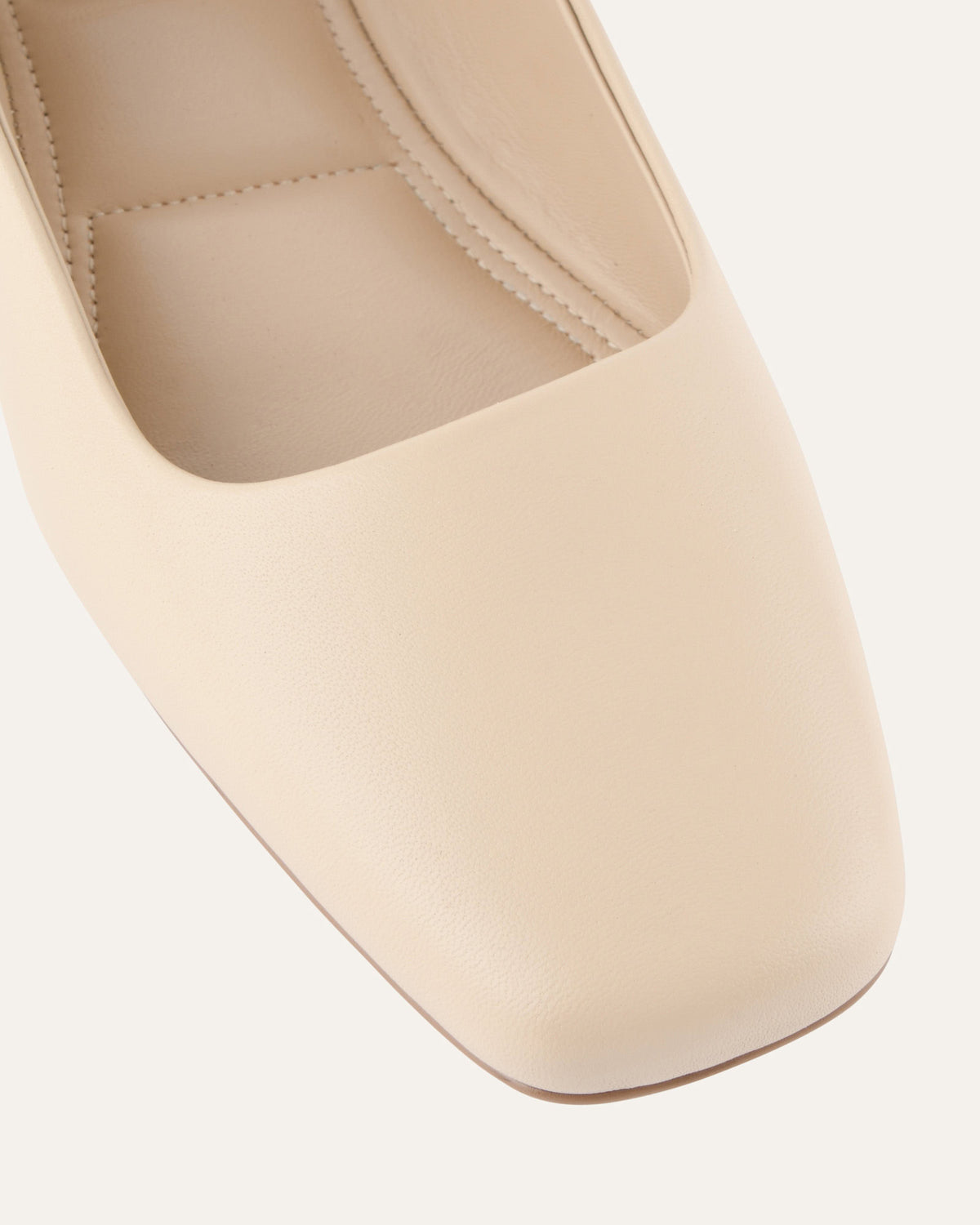 AVERY CASUAL FLATS SAND LEATHER