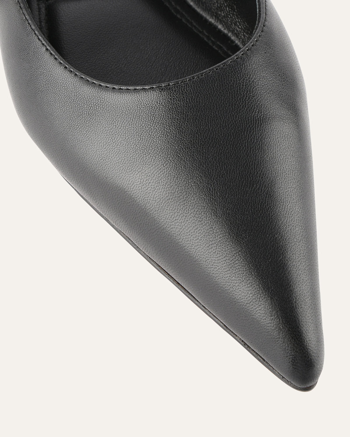 DILARIA DRESS FLATS BLACK LEATHER