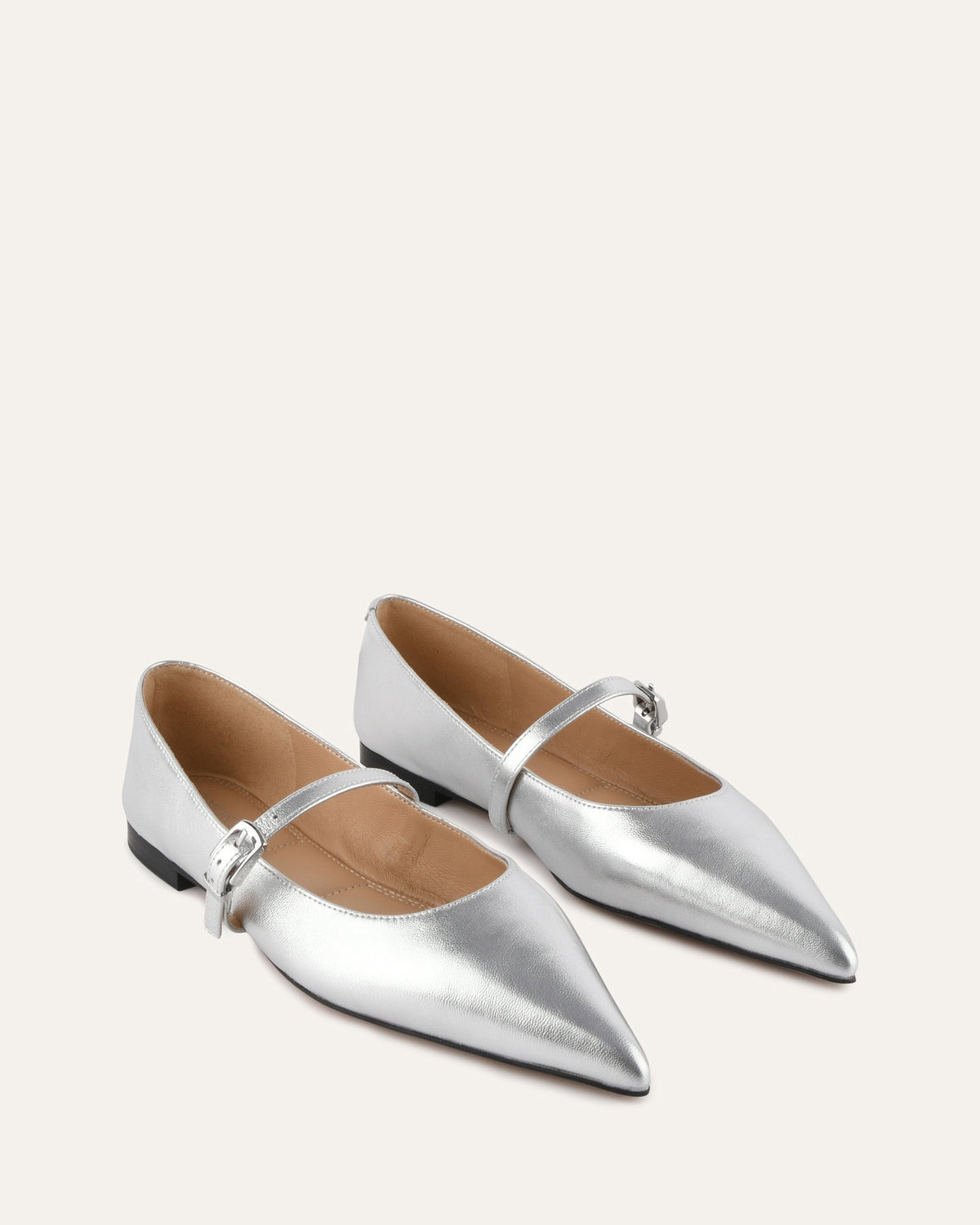 DILARIA DRESS FLATS SILVER LEATHER