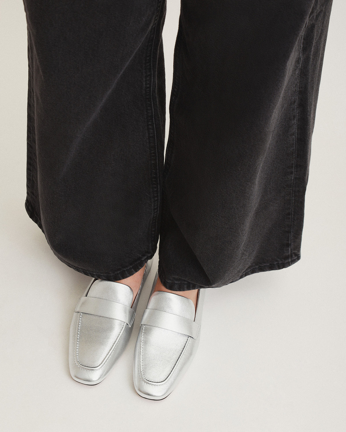 BOWEN LOAFERS SILVER LEATHER