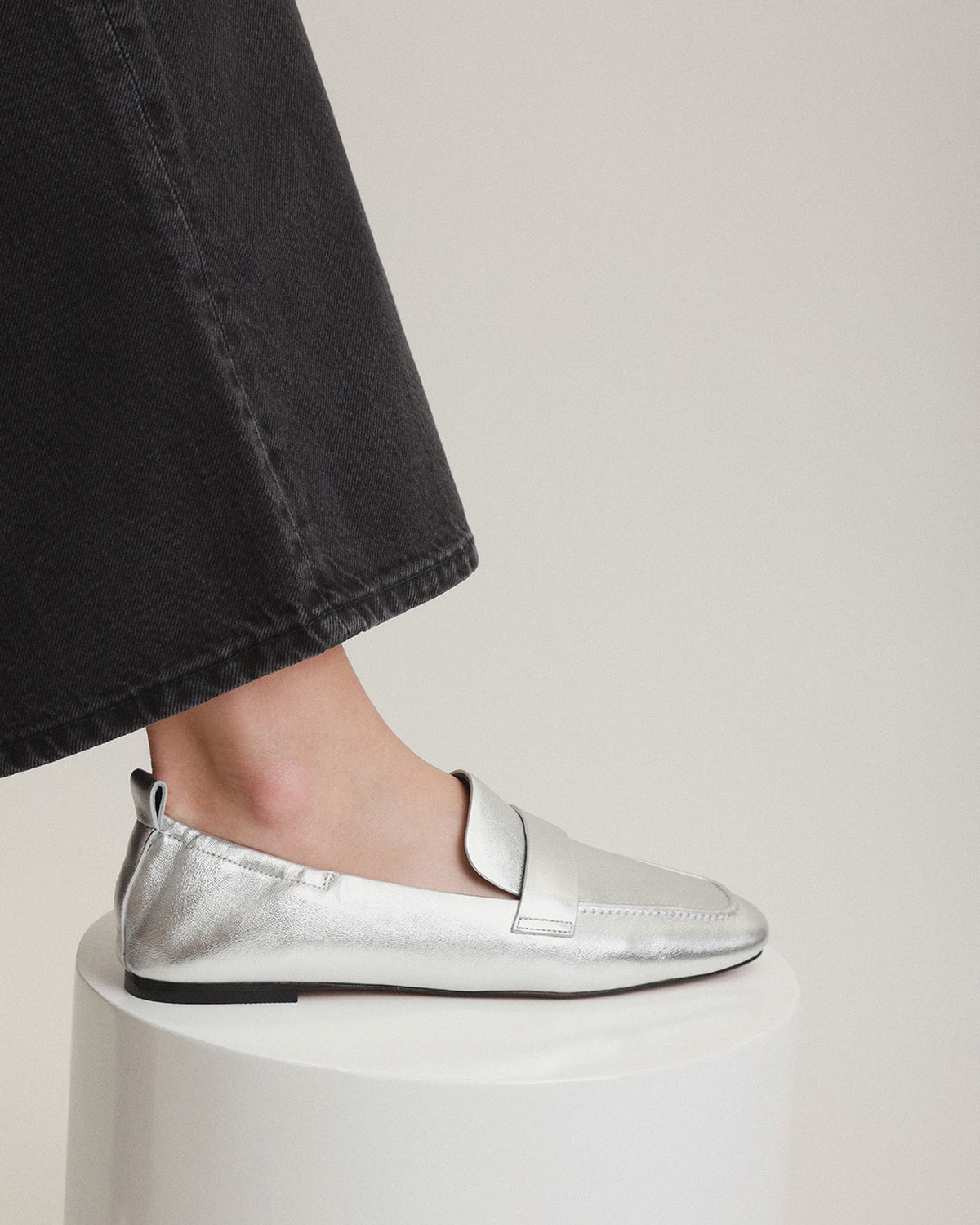 BOWEN LOAFERS SILVER LEATHER