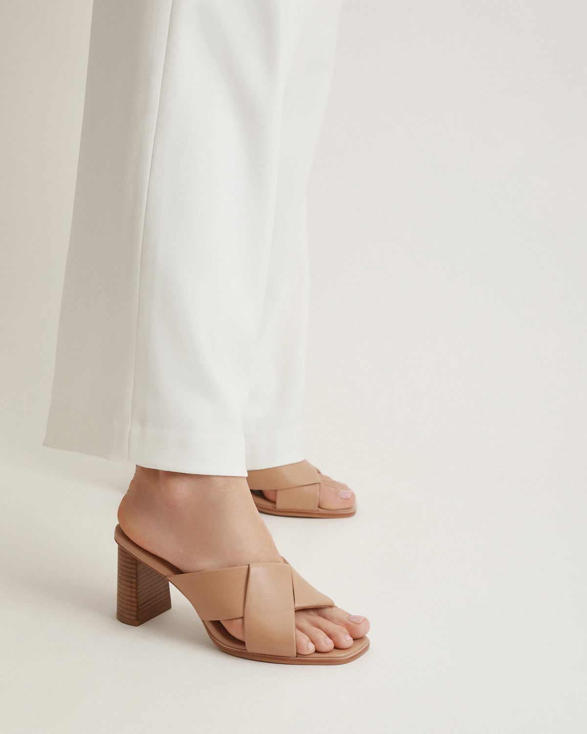 CARRIE MID HEEL SANDALS BEIGE LEATHER