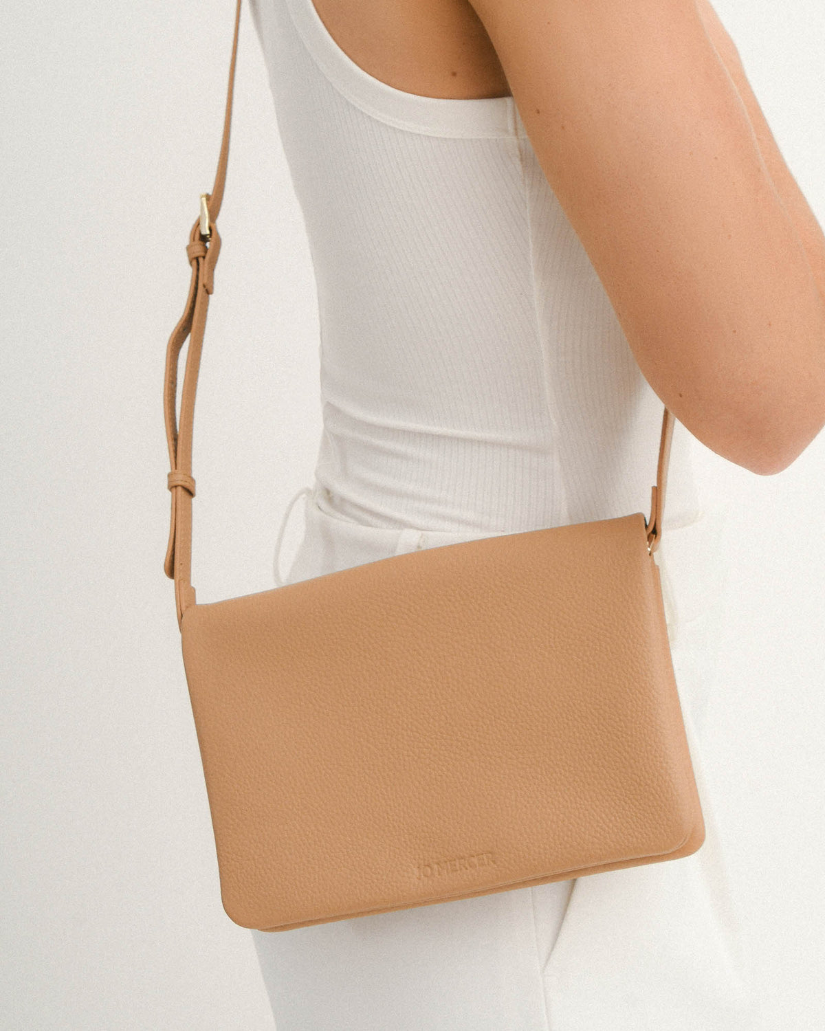 LUISA CROSSBODY BAG CASHEW LEATHER