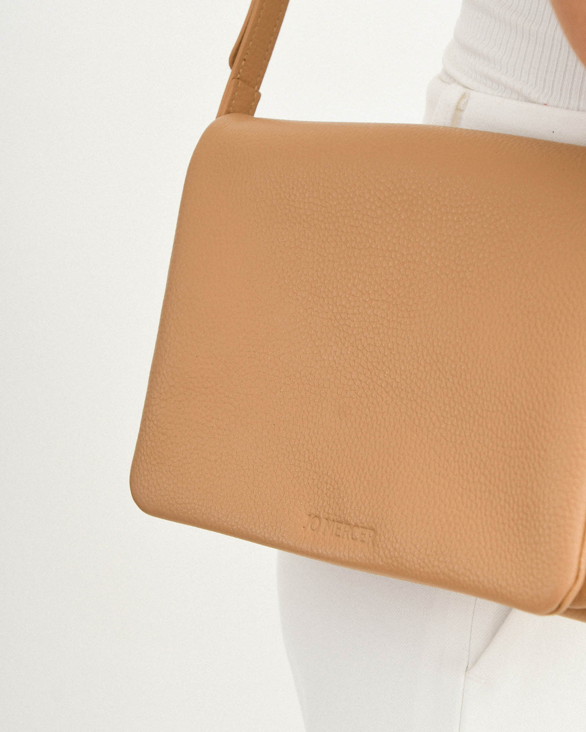 LUISA CROSSBODY BAG CASHEW LEATHER