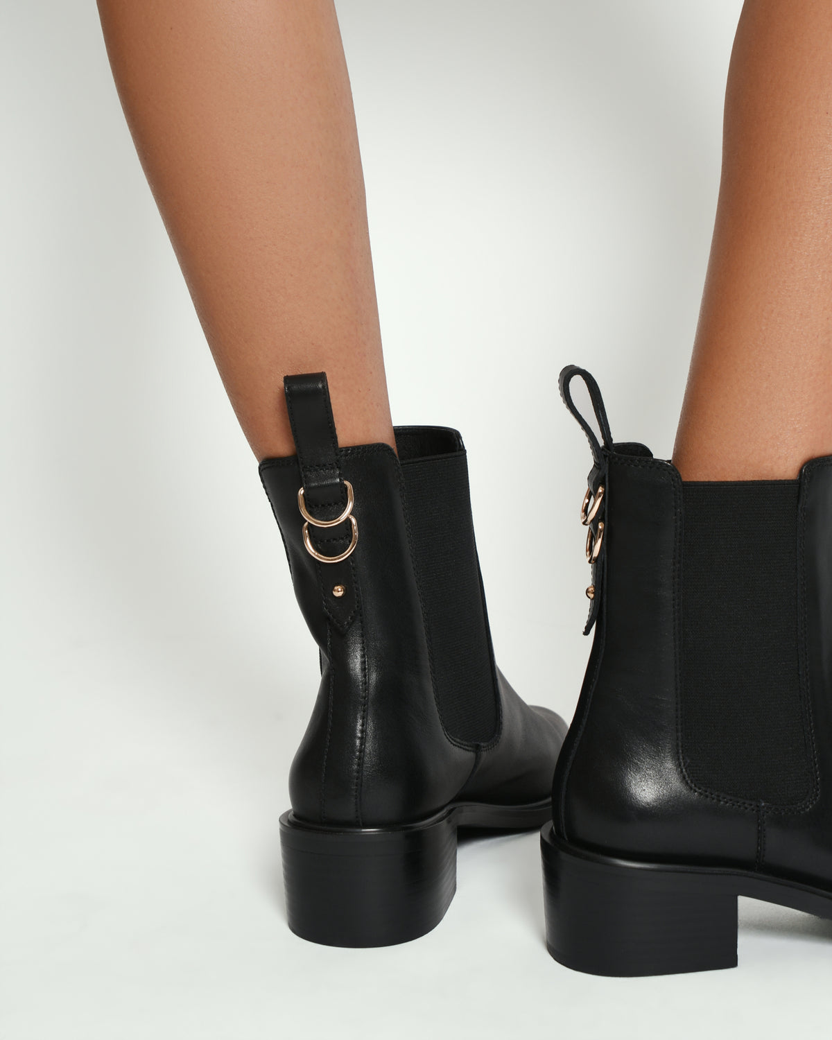MONA FLAT ANKLE BOOTS BLACK LEATHER