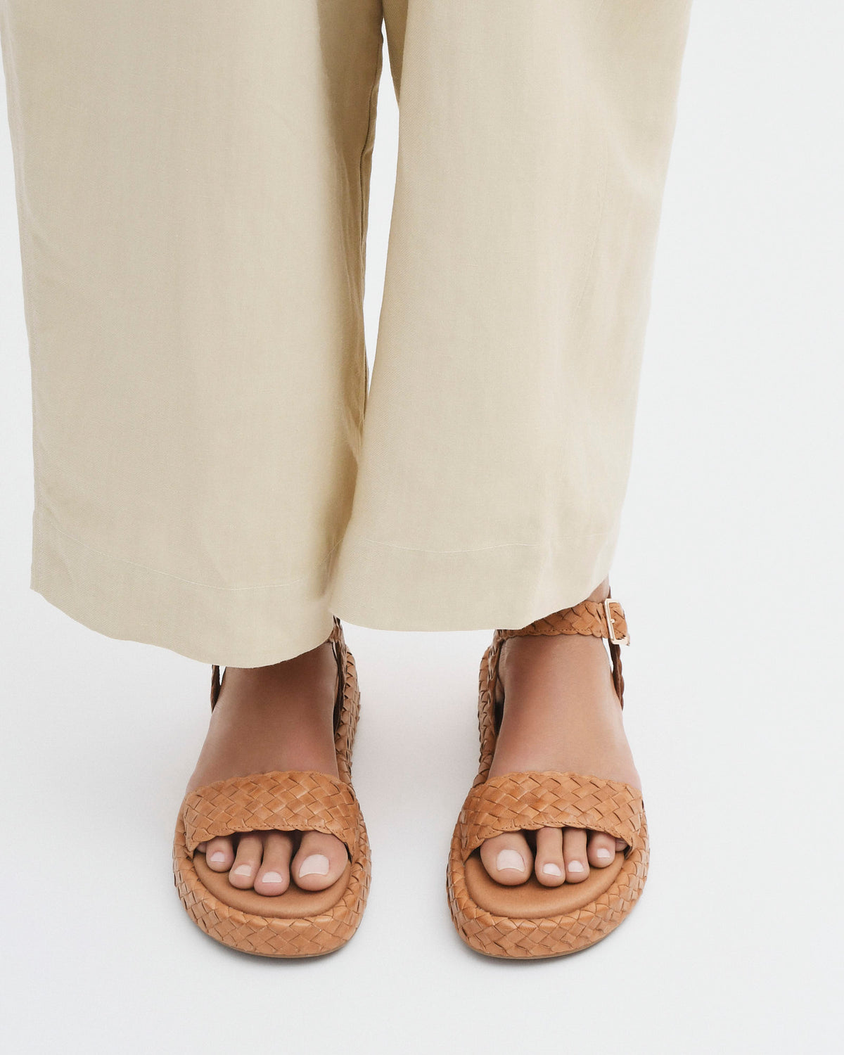 POPPY FLAT SANDALS TAN LEATHER