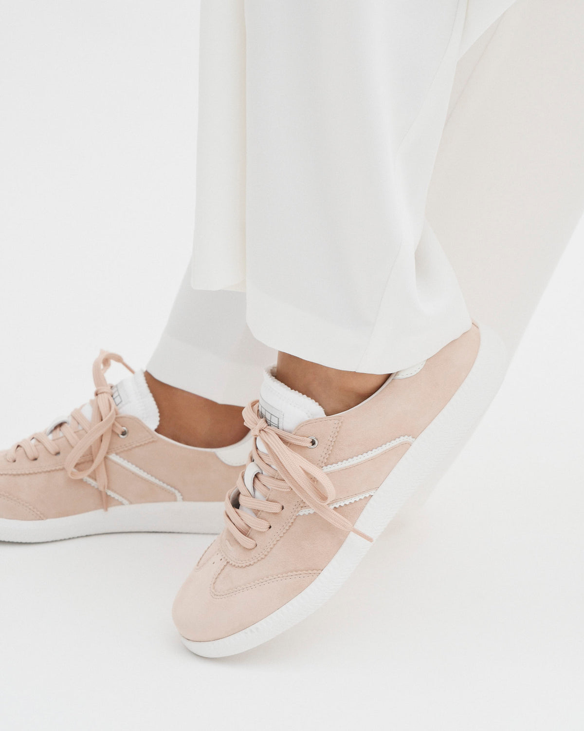 LOLA SNEAKERS ROSE PINK SUEDE