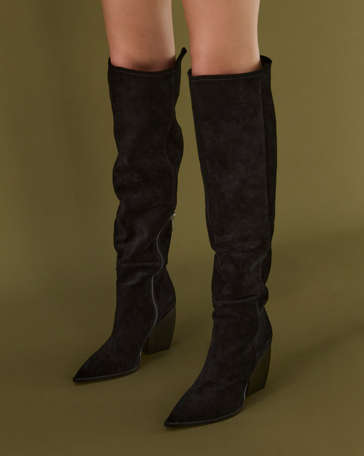 UMA OVER THE KNEE BOOTS BLACK SUEDE