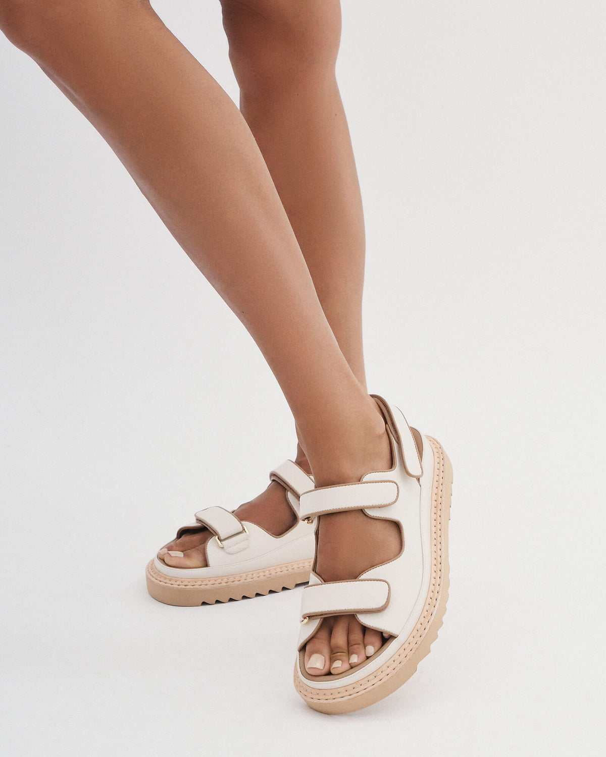 VITO FLAT SANDALS OFF WHITE MULTI LEATHER