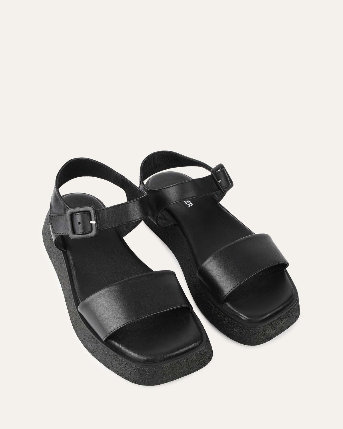 ZURI FLAT SANDALS BLACK LEATHER